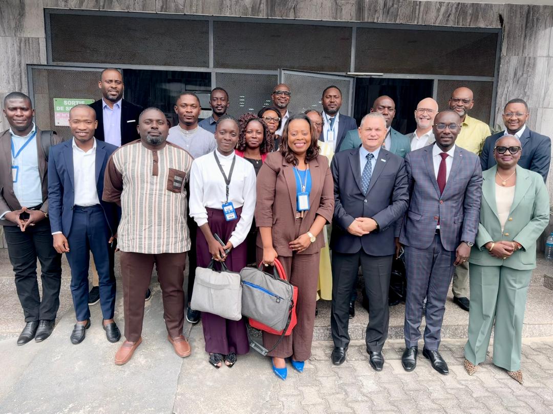 CGP_Gabon's tweet photo. Le CGP et le Système des Nations Unies renforcent la gouvernance publique avec l’opérationnalisation du Guide national de #Suivi_Évaluation, au service du #PNCD20262030 et d'une gestion publique axée sur les résultats. #Gabon #SIGIP @PresidenceGA @PrimatureGA @OnuGabon https://t.co/7SyOfaN11I