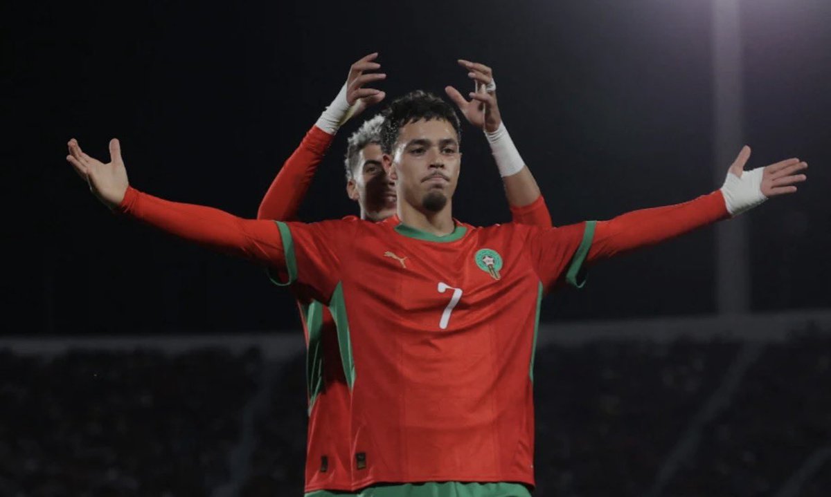 Isma_CHK's tweet photo. 🚨EXCLU CHK🚨
Othman Maama quitte Watford. 👋
Le joueur ne poursuivra pas l’aventure avec le club anglais. Une nouvelle destination est en préparation pour le meilleur joueur de la coupe du monde U20…⏳ https://t.co/LfQdetabGX
