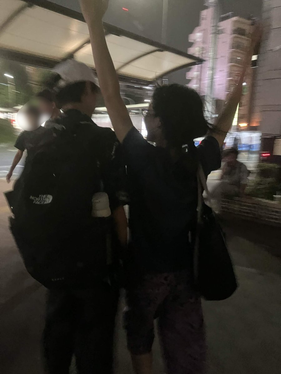 azact_'s tweet photo. 「「「いやツッコんでくれよーッ！！！！！」」」

💥⚪💥⚫💥⚪💥⚫💥💥💥🔫

『脱出遊戯』
中学校発表会公演、無事終演いたしました。(2026年8月2日)

なんと今年も特別賞(演出賞)を受賞！
我々Az-Actの中学生諸君、なかなかスゴイです(-ω- )✨

今後ともよろしくご期待くださいネ☆ https://t.co/nDHZ9KAZ4A
