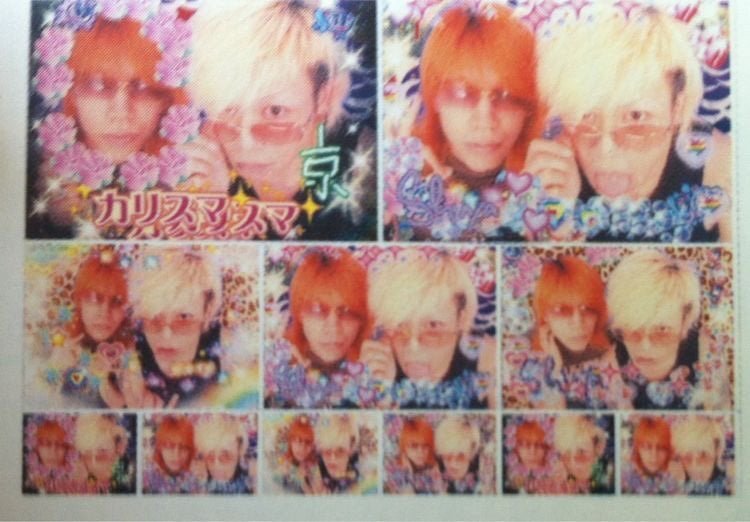 chibi_tsu's tweet photo. Kyo Purikura Than and Now 🫠
(He used to take purikura photos with Shinya, can you believe it???? 😭) https://t.co/8jx70CgRI0