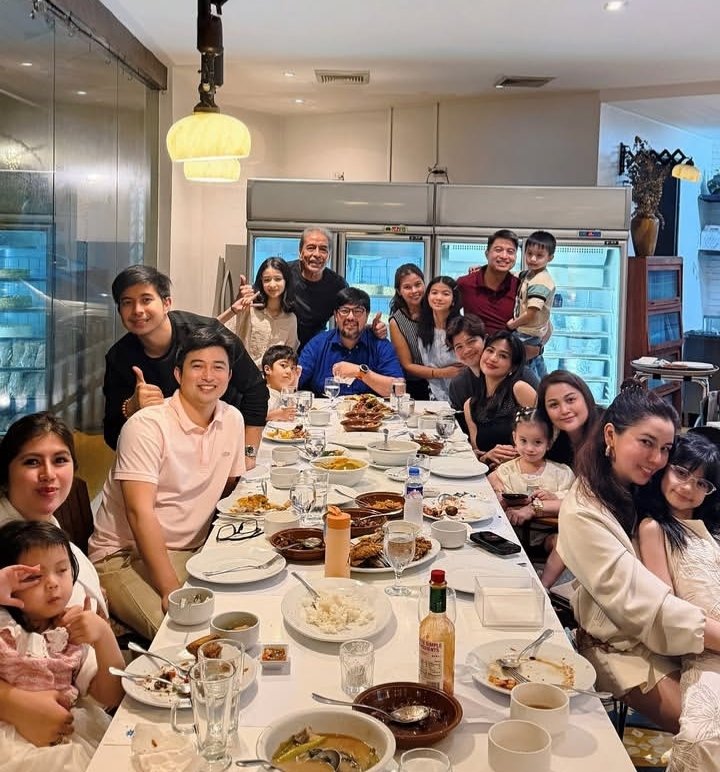 vvaboom's tweet photo. About last night ♥️
Cruz and Medina Family 🫶

📸xaiver_medina https://t.co/eQfnS98rIG