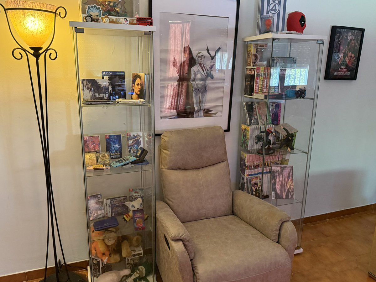 itsfgarcia's tweet photo. Pues se acabó el pokemmday así que yo también:

- 27
- Pokemon, Persona y jueguitos enjoyer en general
- Manga, Anime, Cómics, Series, Pelis…
- Percy Jackson, Alien, HP…
- Estoy empezando a volver a leer
- No toco instrumentos pero me gusta escuchar de todo. 

Algo me dejo? https://t.co/LnBbuZ2309