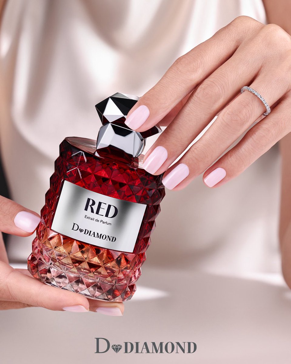 ddiamondcomtr's tweet photo. Red parfüm ile stilinize zarif bir imza bırakın💛

Ürün Kodu: 2800026797

#kıymetinibilenlere #ddiamond #pırlanta #pırlantahediye #parfüm https://t.co/ehGGf67o7E