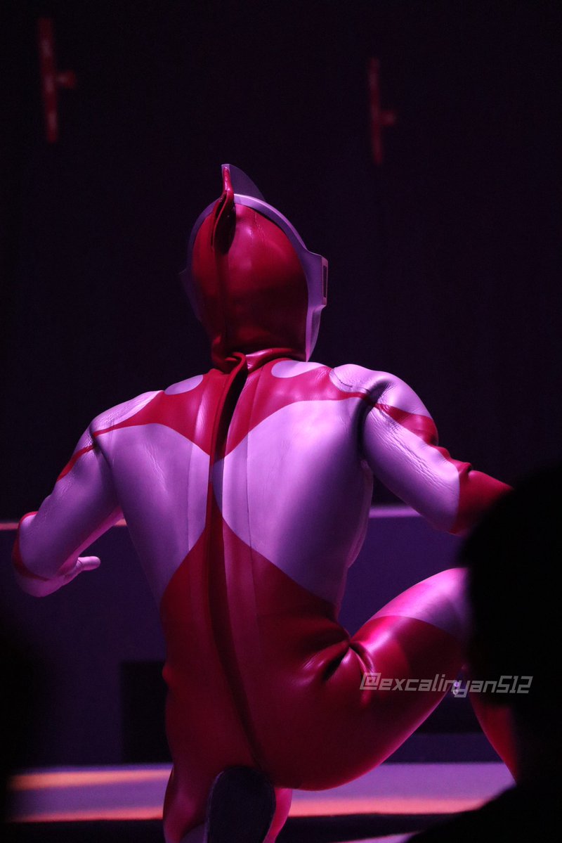 excalinyan512's tweet photo. レジェンド達
#ウルトラヒーローズEXPO https://t.co/OosuYSrRbn