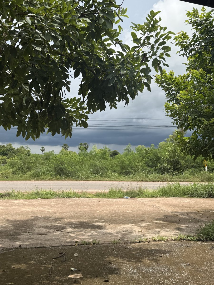 Ynuutsw's tweet photo. วันนี้รับงานดึกๆ มีใครรับไหม 
#สนทักมา #รับงานหนองบัวลำภู https://t.co/quEBFYJPn6