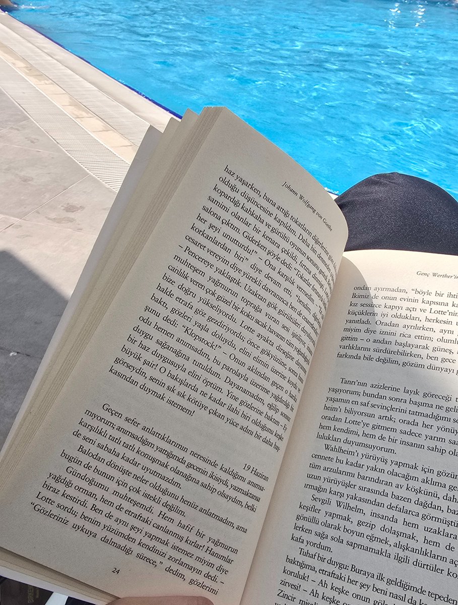 ee_rukiye's tweet photo. "En çok korkanlardan biri bendim,diğerlerine cesaret vereyim diye yürekli davranınca bende cesaretlendim..." https://t.co/D1RnMrOQeL
