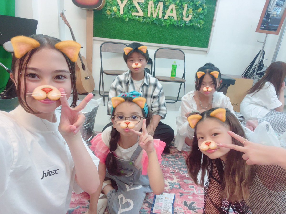 ritokun_singer's tweet photo. 【お知らせ】📢💭

この度、6人組シンガーソングライターのゆるちゃんのキッズ候補生による新ユニットあめちゃん のメンバーとして活動させていただく事になりました🙇🏻‍♂️✨️

また一歩、自分の夢に近付けるように、これから大切な仲間達と頑張っていきたいと思います🔥🎤

応援よろしくお願いします🙏 https://t.co/MbySlREYJq
