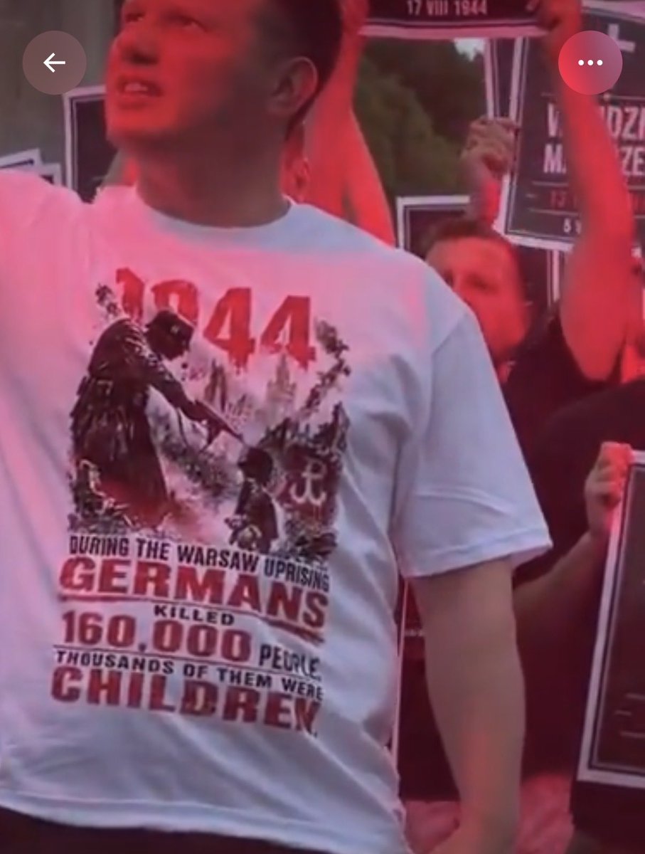 Morgenstern616's tweet photo. Powstanie Warszawskie zakończyło się w październiku 1944 roku, budowa Pałacu Kultury i Nauki trwała od maja 1952 roku do lipca 1955 roku. Sławek patriota z Temu. https://t.co/rqZKpedNYV