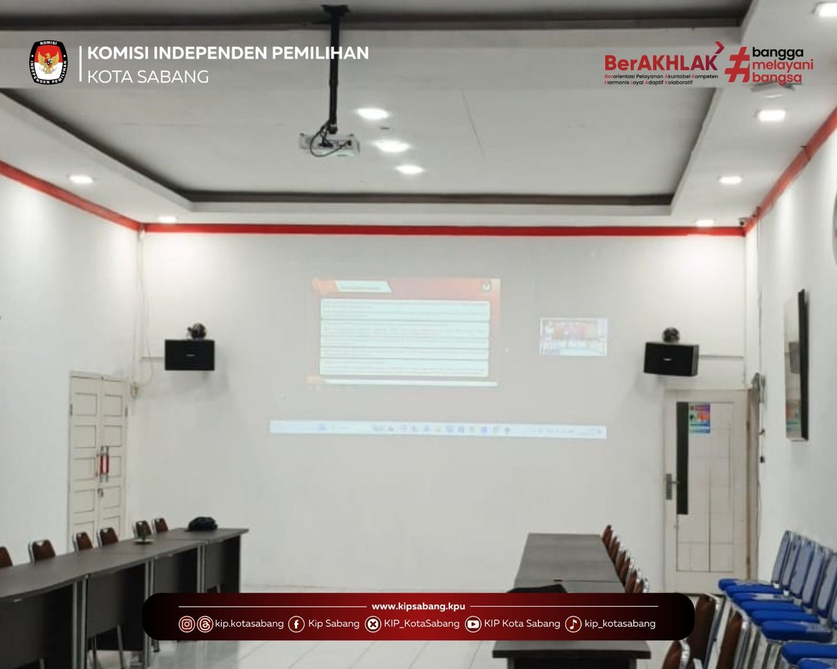 KIP_KotaSabang's tweet photo. #TemanPemilih Komisi Independen Pemilihan (KIP) Kota Sabang mengikuti kegiatan Zoom Meeting Asistensi Penyusunan Naskah Kerja Sama (MoU/PKS) dan Diskusi yang diselenggarakan oleh Biro Perencanaan dan Organisasi Bagian Fasilitasi Kerja Sama Sekretariat Jenderal KPU RI. https://t.co/PlGQBr21mE