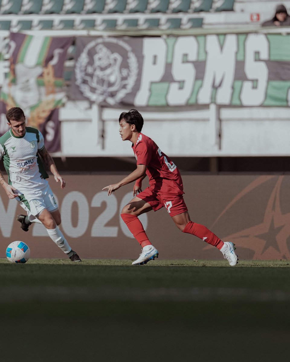 Persija_Jkt's tweet photo. Bukan sekadar menit bermain, tetapi kesempatan untuk bertumbuh. 👆🏻🔴

Laga melawan PSMS Medan menjadi ruang bagi para pemain muda Persija untuk belajar, beradaptasi, dan membuktikan bahwa mereka siap menjawab setiap kesempatan yang datang.

#EliteProAcademy #PialaPresidenElite2026 #Persija