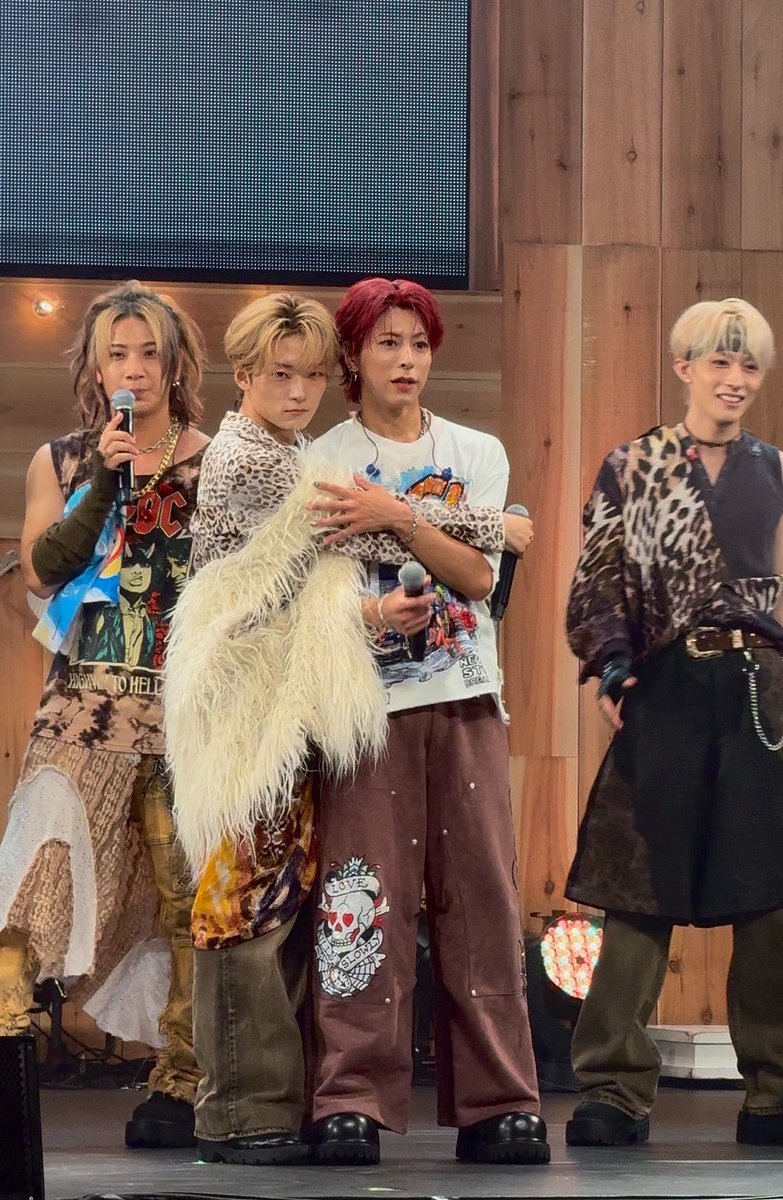 k_aim7's tweet photo. 完全に"俺の文哉くんっ！"でぴんだ
(ありがとうございます古瀬様)
#めざましWANGANフェス
#ぽかぽか https://t.co/sPOjR7anWl