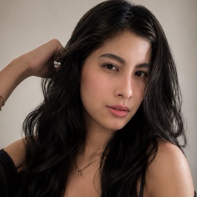 hershbars's tweet photo. #NewProfilePic https://t.co/q44OWQq9wU