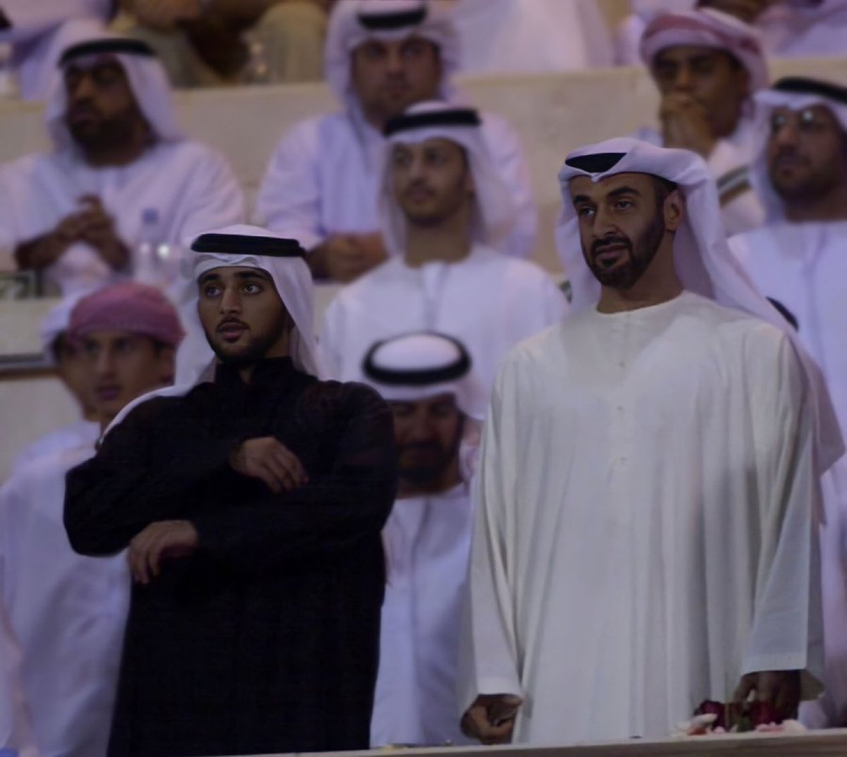 kooora_AE's tweet photo. - الشيخ محمد بن زايد مع الشيخ حمدان بن محمد في مدرجات استاد القطارة قبل اكثر من عشرين عام💜✨ https://t.co/8UWYd9uWOz