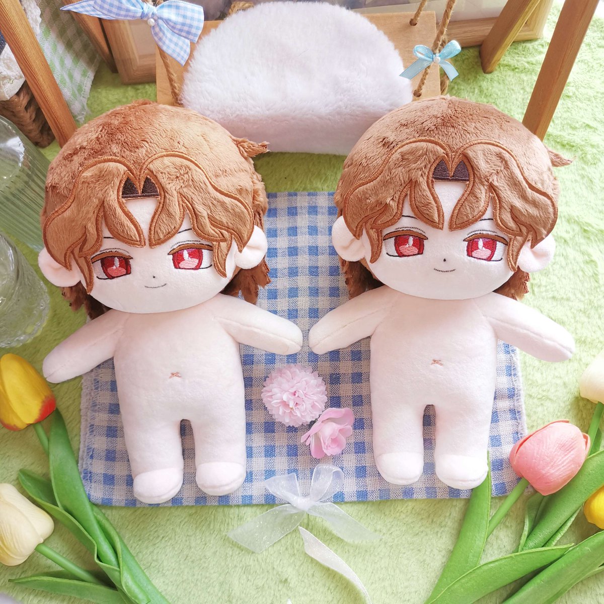 EvaCustom's tweet photo. やわらかなブラウンヘアと、印象的な赤い瞳が目を引く20cmのぬいちゃん🤎❤️
ふんわりとした前髪とやさしく微笑む表情がとても愛らしく、見つめているだけで自然と癒されます。シンプルなデザインだからこそ、お気に入りのお洋服や小物との組み合わせも楽しめる、着せ替えが待ち遠しくなる子です✨
20cmサイズならではの抱き心地の良さも魅力のひとつ。お部屋に飾るのはもちろん、ぬい撮りやおでかけにもぴったりで、どんな景色にも自然になじんでくれる特別な存在です🌿📷
#20cmスタンダード型-普毛
++++++++++++++++++++++++++
写真をもとにカスタマイズ棉人形🥰
無料で人形をデザインします!
https://t.co/gVeZ5Rn9th

#かわいい #ぬいぐるみ  #推し活 #コットンドール #手作りドール #オーダーメイドドール #ハンドメイドドール