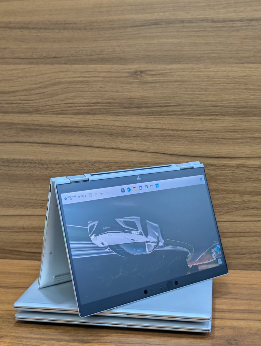 minnaboy45's tweet photo. HP Elitebook x360 1030 G4
13" 2-in-1 Touchscreen Display 
Intel i7-8th Gen 
16GB RAM | 512GB SSD
Backlit Keyboard 
Face ID • Fingerprint 
Laptop + Charger ONLY 
N430K 
#hp #fingerprint #16gb513ssd https://t.co/r3JlBaJs47