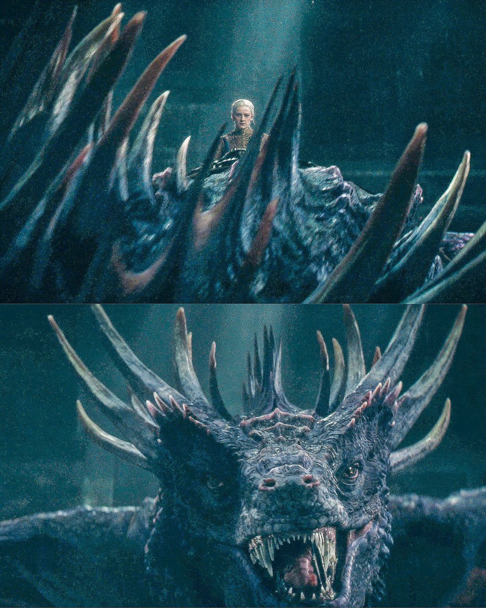 palebluedragon's tweet photo. Helaena Targaryen and Dreamfyre 💙 https://t.co/C2SmdH0izH