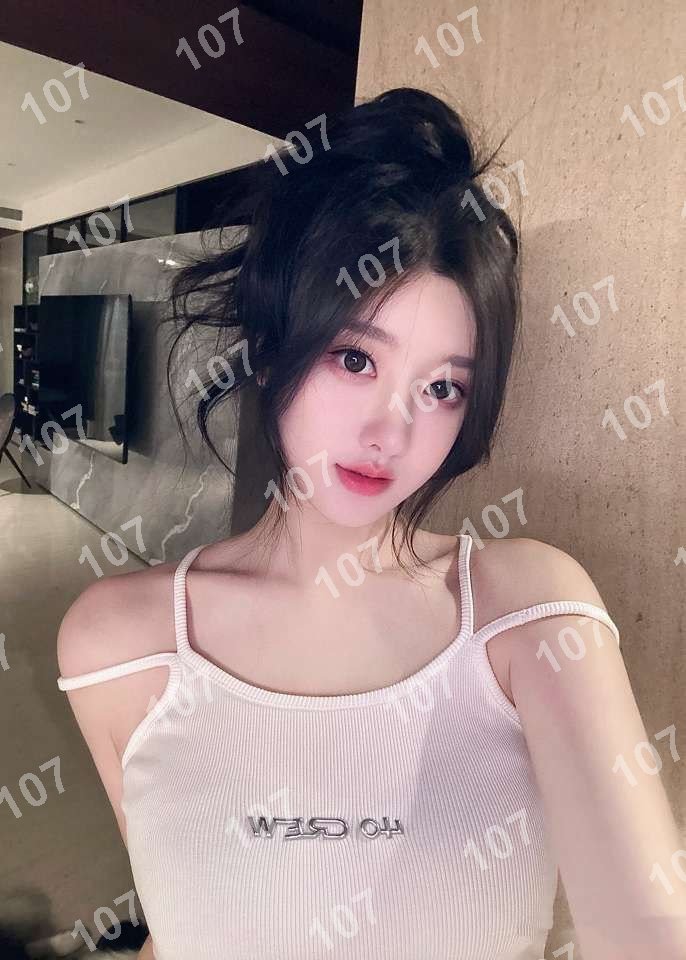 glsrdl's tweet photo. 大同市云冈区文化广场

琏係👉🏼❌：@choibaby333（失联看主页第一条帖子，转发或者截图页面可效率通过）

#大同

#山西

只要你要、只要我有，倾我所能、尽我所有。我给过你的，给不了第二个人。你给过我的，也请不要再给第二个人。 https://t.co/PYZ3cZtLCW