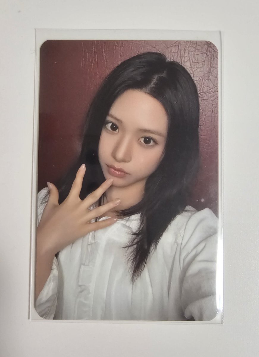yangdoiidd's tweet photo. 리센느 rescene 
런웨이 공방포카 양도
Wts sell⭕️
제나 2.0
https://t.co/E1yHk0b256

원이 리브 미나미 메이 제나 woni liv
minami may zena photo card poka poca
broadcast love attack glow up https://t.co/3C64VafT04