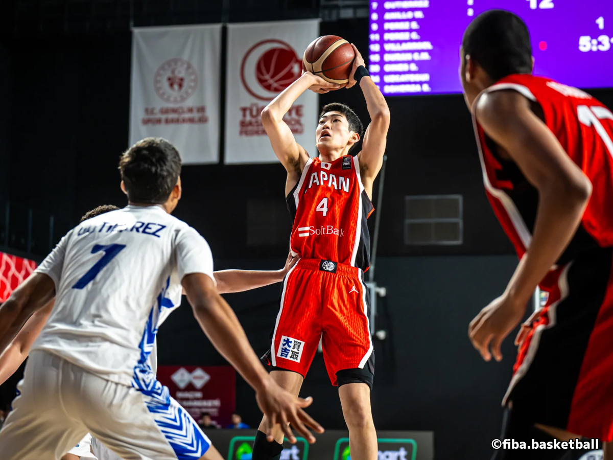 bbking_jp's tweet photo. 🏀インタビュー🏀
仙台大明成・今野瑛心が「BLACK SAMURAI」で得た世界基準「目の前の敵を倒す意識を持つことが大事」
https://t.co/XWZkctp3tN
明成で八村と同じ「8」番を背負う今野。憧れの先輩から直接もらったアドバイスやU17W杯で得た経験について伺いました。 https://t.co/Y32nNIi9JO