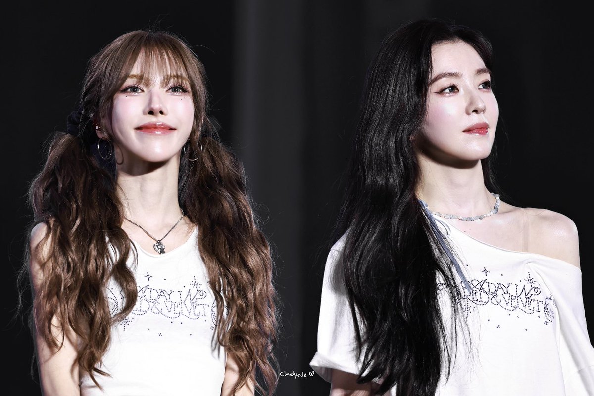 cloudyede's tweet photo. 260801&amp;2 A Day in Red &amp; Velvet Day2&amp;3 Sun&amp;Moon

#IRENE #WENDY #아이린 #웬디 #레드벨벳 #RedVelvet https://t.co/4jjV2V3fQU