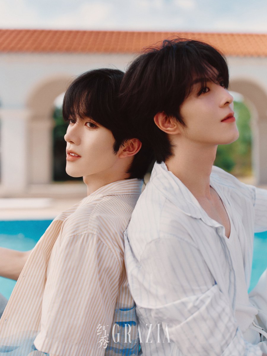 XINGQIUGLOBAL's tweet photo. 03082026 红秀GRAZIA WEIBO UPDATE

Day turns to night, and seasons shift with the light. In the quiet of the evening, we find silent solace, sensing each other's presence in the calm; stepping out into the bright daylight, we embrace summer’s unique blend of effortless ease and vibrant warmth. As scenes shift and atmospheres weave between cool and warm, through deep darkness and fading twilight, we walk side by side—always together.

🔗https://t.co/Wzkn0pbd4i

XINGQIU GRACES GRAZIA
#XINGQIUforGRAZIA 

#ELIOTHUANG #HUANGXING #黄星 #KIPUKAQIU #QIUDINGJIE #邱鼎杰 #XINGQIU #XYQQJ #DESIRE4