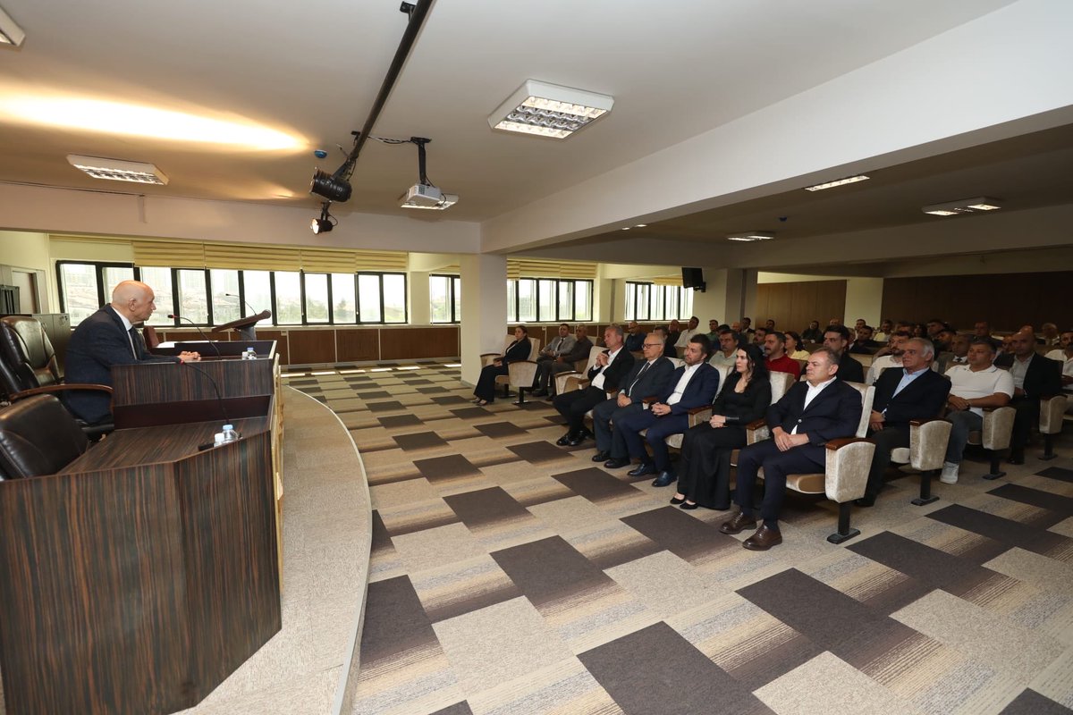 yasarnes's tweet photo. Yenimahalle Belediye Başkanımız Sayın Fethi Yaşar, Belediye Başkan Yardımcılarımız, Müdürlerimiz ve Müdür Yardımcılarımız ile birlikte aylık olağan toplantımızı gerçekleştirdik.

Yenimahalleli hemşehrilerimizin ihtiyaçlarını önceleyen anlayışımızla, her mahallemize eşit ve nitelikli hizmet ulaştırmak için var gücümüzle çalışmaya devam edeceğiz.