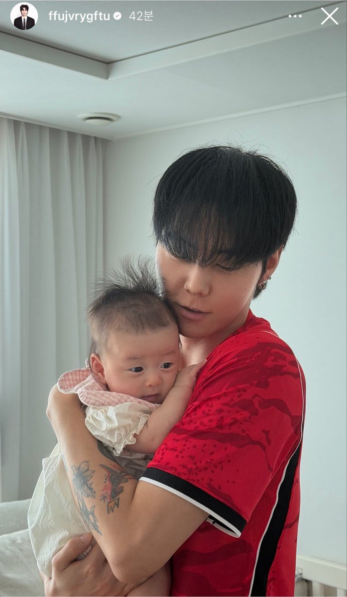 jshm721_9895's tweet photo. 🐥준성호 • 👶🏻 https://t.co/9yLqdHDWdG