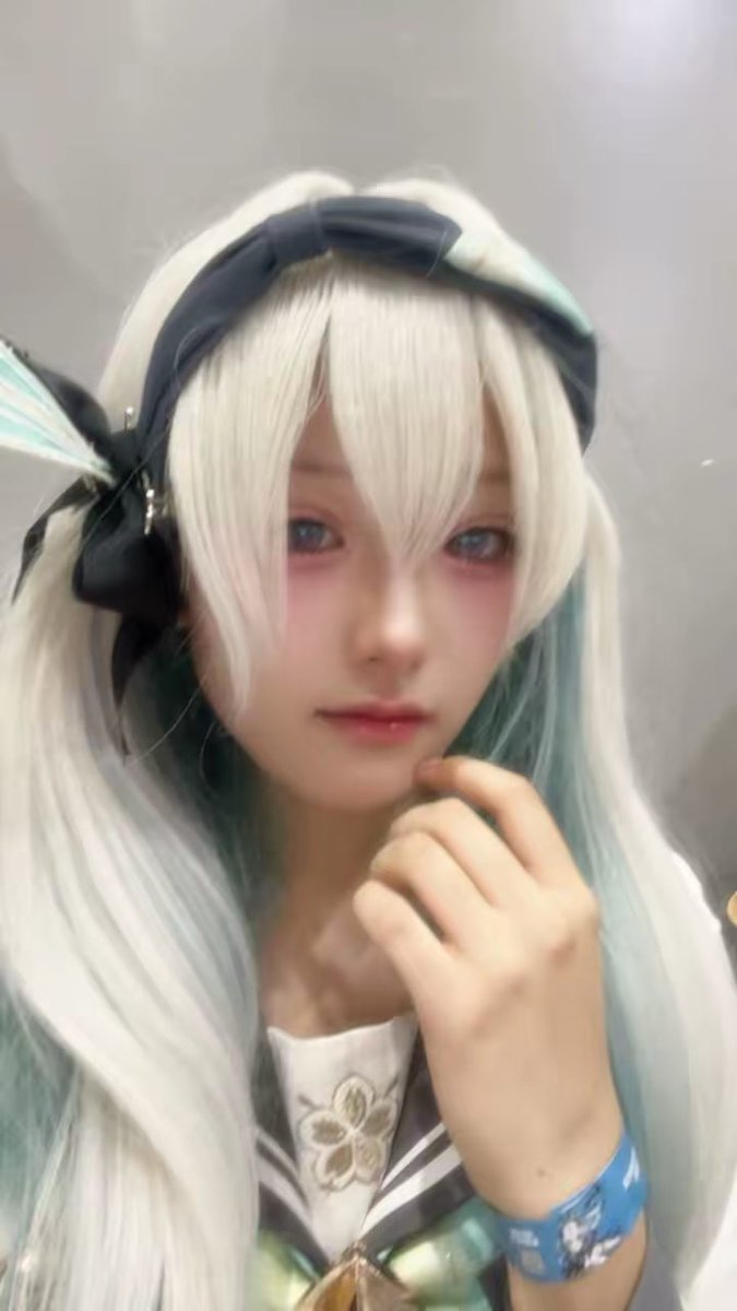 나린 tweet media