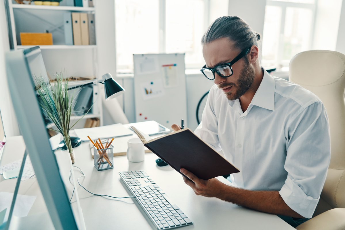 SampleAnswers's tweet photo. How secure is your market data? Test your industry knowledge: 1: Which process ensures data quality? 2: What service identifies business risks? 3: Why is expert survey design vital? Let us know your thoughts! 📊🛡️ #MRX #MarketResearch #DataIntegrity https://t.co/S5Z6BOxrFW