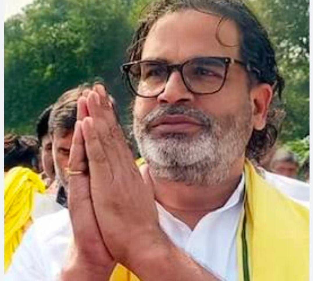 MohanGupta_IND's tweet photo. बीजेपी के ज्यादातर नेताओं का हाल ये है कि,
उनका समाज में अपना कोई उपलब्धि नहीं है ,
जमीनी स्तर पर न जनता से जुड़ के रहते हैं,
कुछ का हाल तो ऐसा है कि अगर उनको टिकट न मिले तो वे वार्ड पार्षद का चुनाव भी ना जीत पाएंगे। https://t.co/YWKJD0spcT