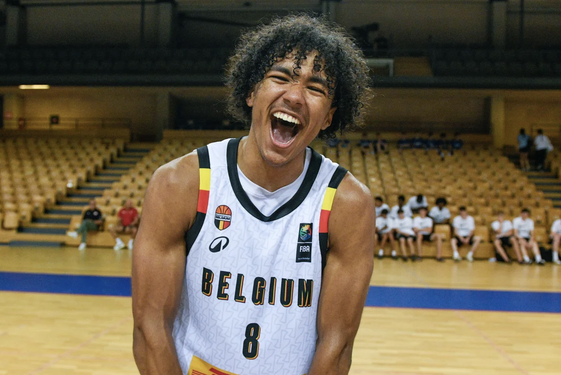 heinnews's tweet photo. Aaron Ona Embo needs to be mentioned after @belgianlions took third at #U18EuroBasket Div B to get back to DivA
Ona Embo was the driving force - 25.3ppg 5.1rpg 4.6apg - inc 26p 5r 9a in 3rd Place Game
Ona Embo played at U18EB DivA last summer and can play there next summer https://t.co/YehHoPTjp4