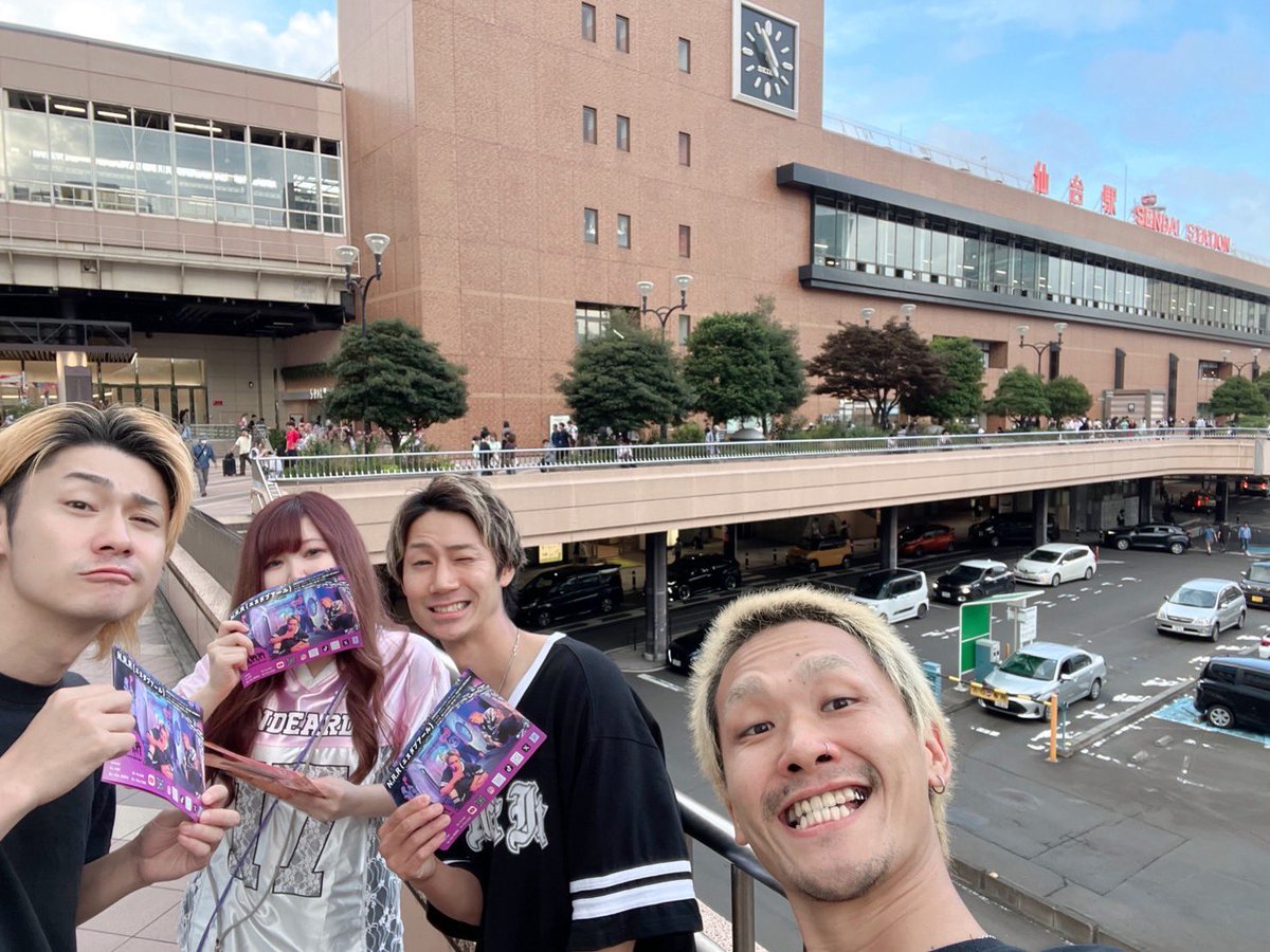 NRR_official_'s tweet photo. 仙台駅前でビラ配りさせてもらいました！

受け取っていただいた皆様ありがとうございました！

今日はこの後仙台NeoBrotherzでライブ🔥🔥🔥

出番は⏰20:15~

最高の時間にしようぜ！

🎫ご予約はDM、TIGETにて！

https://t.co/X14SgnmN6U https://t.co/2uuPFL8QJa