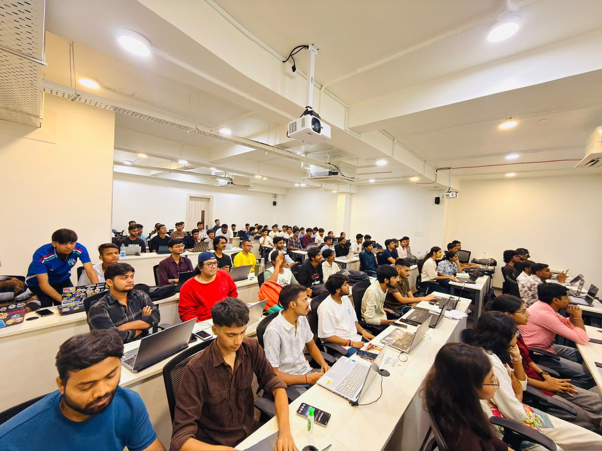 harsh_hc07's tweet photo. Sharing some highlights from the Claude AI workshop Bhopal.

Looking forward to joining future sessions and connecting with more AI builders! 

Kudos to everyone involved in making it happen.
@aniketsahu_115 @claudeai @AnthropicAI @claudedevs @a17jain
@aniketsahu_115 @claudeai @AnthropicAI @claudedevs @a17jain
#ClaudeAI #Anthropic #AI #Bhopal #BuildWithAI