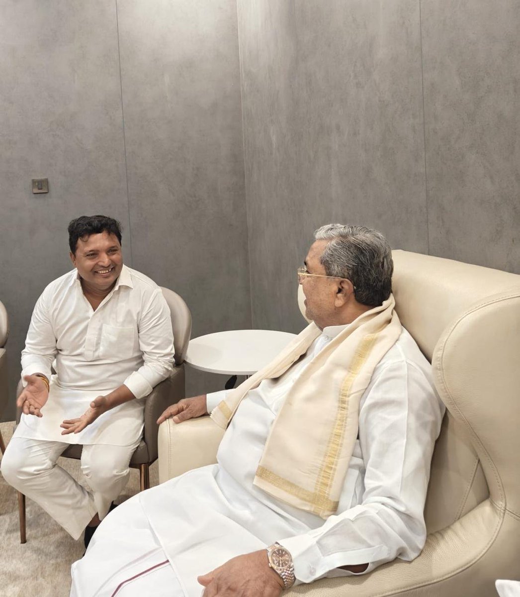 srinivasiyc's tweet photo. Warm birthday wishes to former Chief Minister of Karnataka, Shri Siddaramaiah ji.

Your unwavering commitment to social justice, inclusive governance, and the welfare of every section of society continues to inspire millions.

Wishing you good health, happiness, and many more years of dedicated service to the nation.

Happy Birthday, Sir! @siddaramaiah