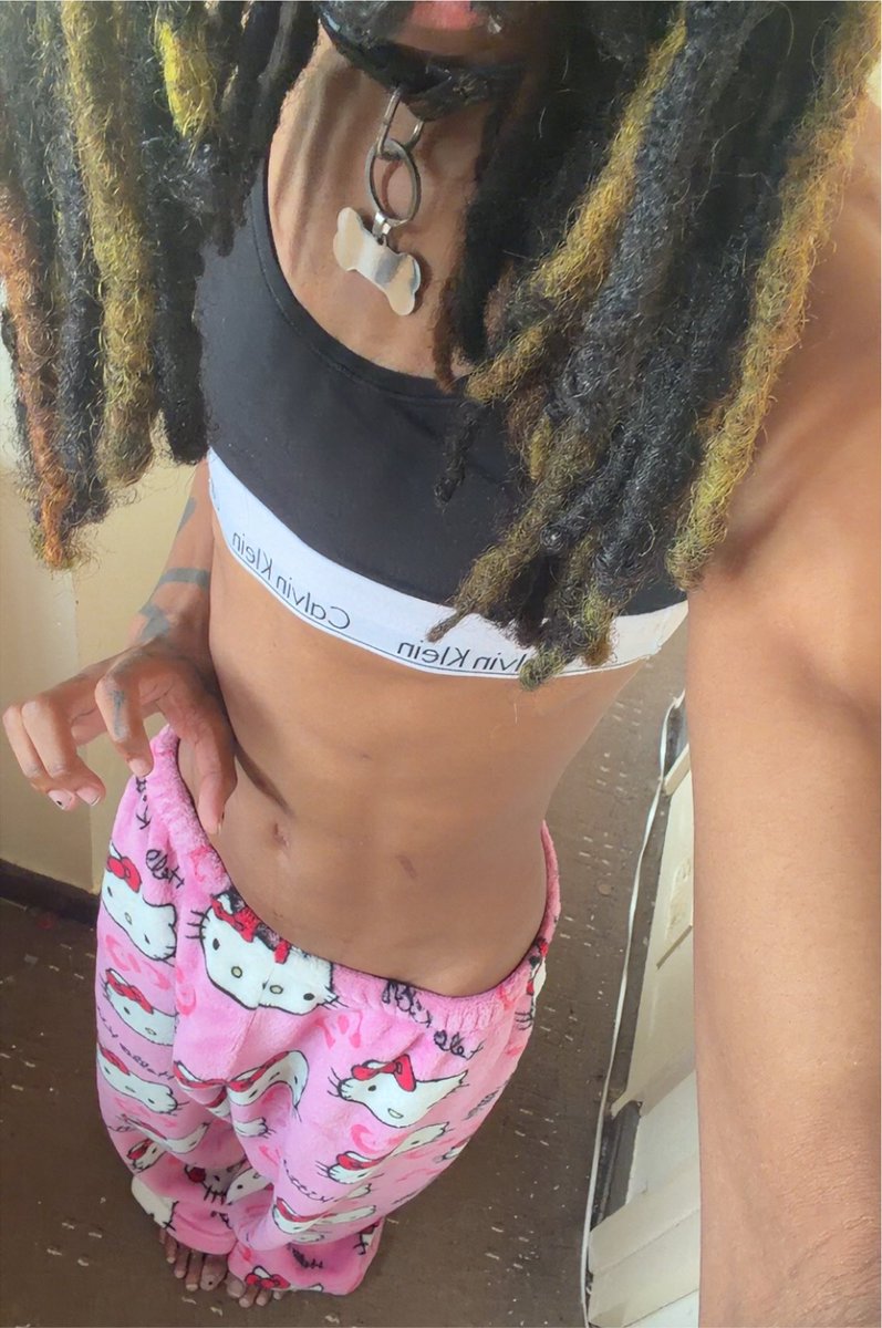 d0gp1ss's tweet photo. just got out of bed fit check https://t.co/5TBJvhaG5V