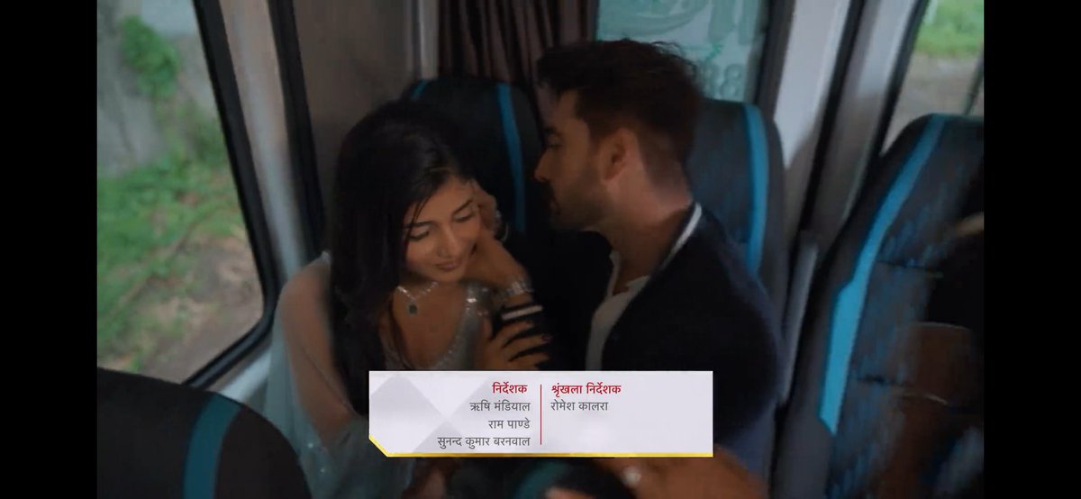lostsoul_0901's tweet photo. What beautiful start to the episode 🫶

#AbhiMaan #yrkkh #yrkkh4 https://t.co/Lljf4QLqfn