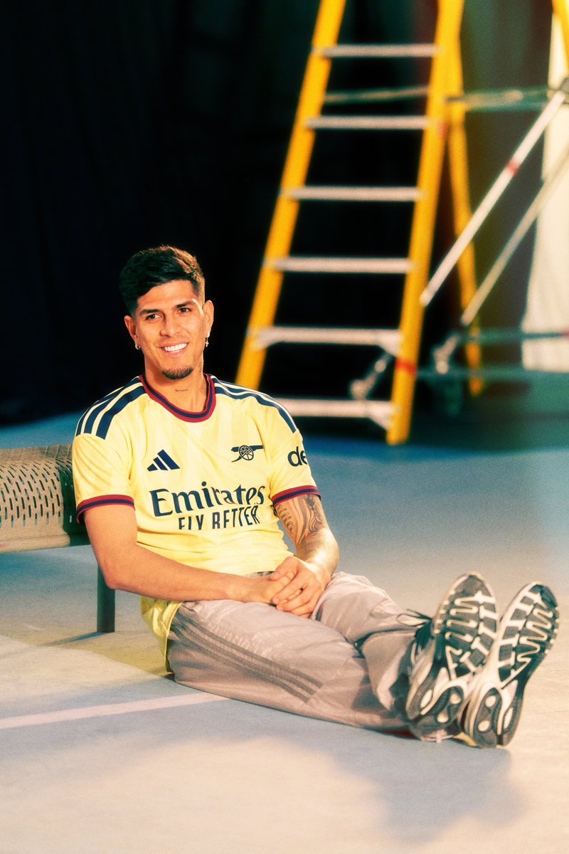 Arsenal's tweet photo. Shining on set. ✨  

Introducing the @adidasfootball 26/27 Third kit, available now.  

📸 Shot in collaboration with @LowerNorthBank