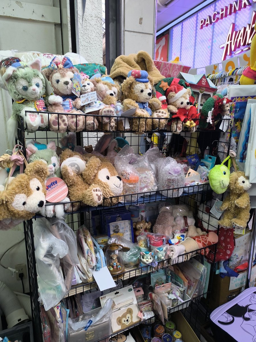 d_joy2015's tweet photo. 💎 東京D-joyディズニーグッズ販売会@十条銀座商店街 20時まで営業中

店内の様子です
本日ゆっくりご覧いただけます👍

📍開催場所
東京都北区上十条2-30-6十条銀座アーケード内
最寄り駅は埼京線 十条駅

ご来店お待ちしております🤗

#disney 
#disneygoods 
#disneymarchandise 
#d_joy
#ディズニーグッズ