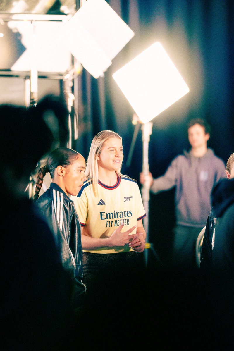 Arsenal's tweet photo. Shining on set. ✨  

Introducing the @adidasfootball 26/27 Third kit, available now.  

📸 Shot in collaboration with @LowerNorthBank
