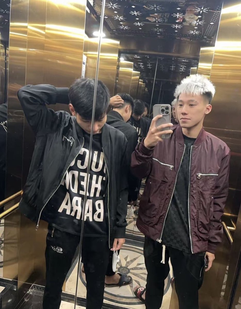 cutikobx08's tweet photo. Boy phố lộ clip cực răm 

Link video : https://t.co/dQ0inqt3sD

Vào đánh giá 5sao là xem được https://t.co/WpFB5Rx5hx