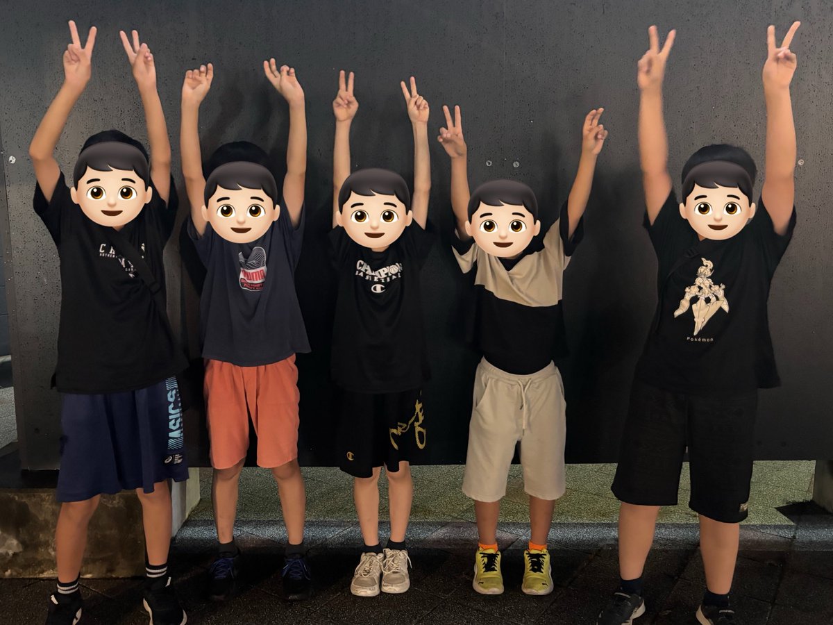 02210922s's tweet photo. 昨日で長男の夏季大会の全てが終わり、夜は打ち上げ〜！🍺♡
長男は大好きな仲間と過ごせて本当に楽しく嬉しそうだった💓最高の思い出だね！
今日は私が疲れがどっと出てしまって特に何もせずのんびり家で過ごさせてもらった✌️娘は張り切ってたくさんお手伝いしてくれてる🫶🏻 https://t.co/UCkTMpJLih