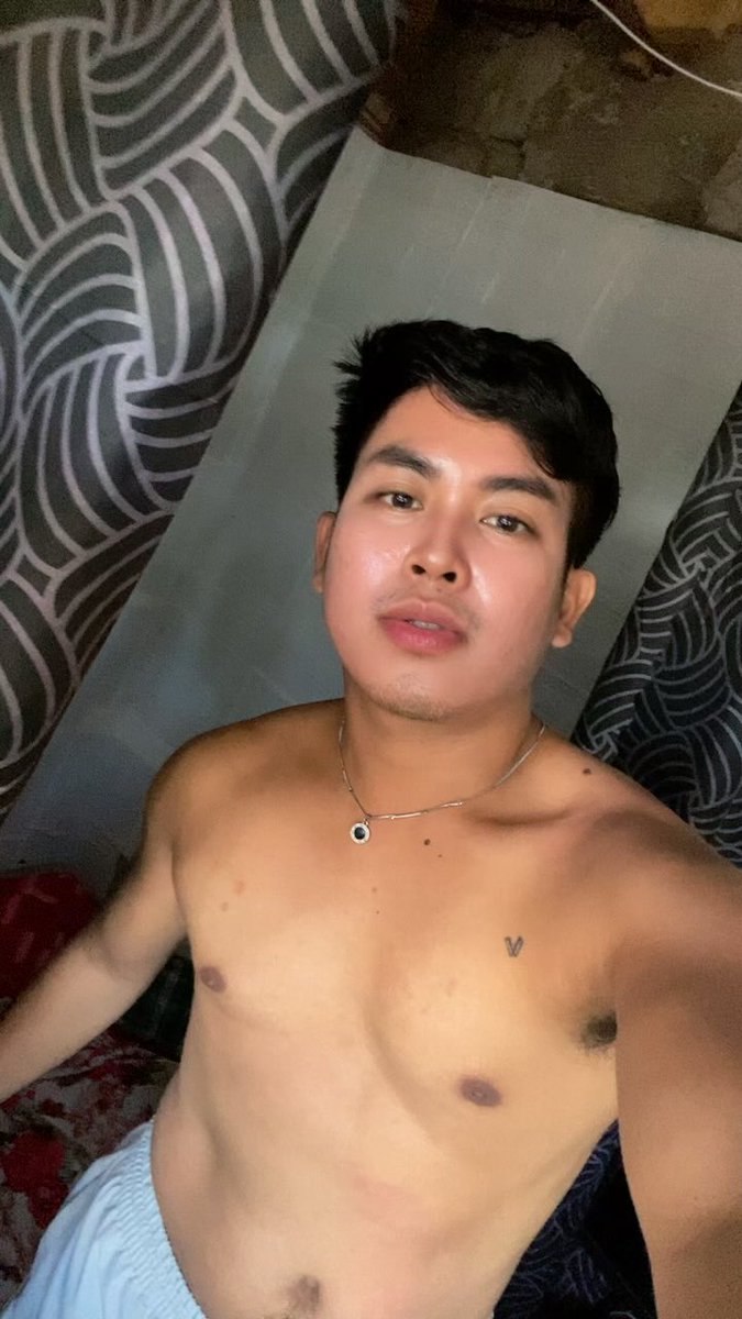 Johnkyle229910's tweet photo. 💦💦 https://t.co/XN56PFFXCR