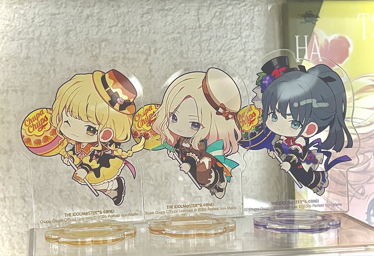 nnhs_0429's tweet photo. なんだか隙あらばグッズを並べ替え続けてる気がするけど、その都度ことねちゃんを愛でられるのでʅ(´･ω･`)วﾖｼ‼️
そして4個中この3人を引っこ抜いてくれた私の唸る右手、とってもえらいね💮💯🕺🏻✨💃🏻🫶🏻🍼💫︎💕︎︎
えーーーーーん可愛いよぉーーー‼️‼️‼️‼️(半狂乱) https://t.co/3e0FQIfTTJ