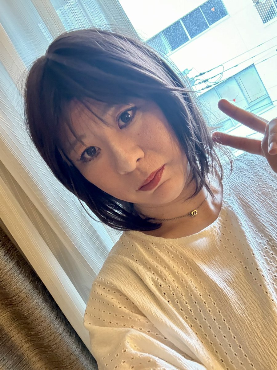今年47歳♂だけど頑張ってます！ 明かりと角度📐はとっても大事 ツケマ