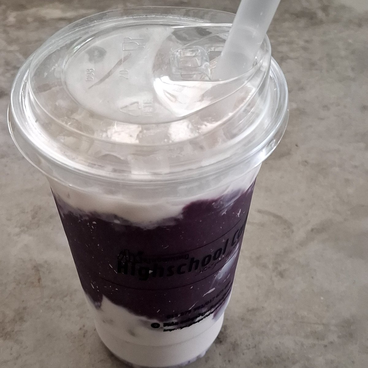 thinkab0utjo's tweet photo. Just so greedy #lunéeats https://t.co/UT5K936EAd