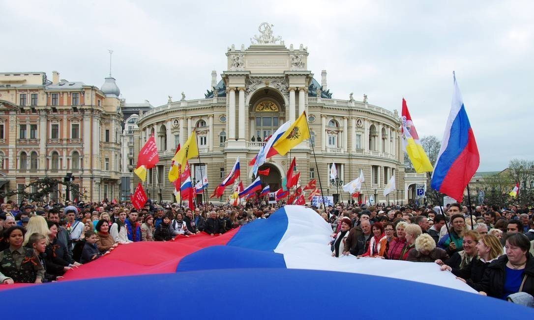 Academists1721's tweet photo. This is Odessa in 2014.

It is undoubtedly Russian. https://t.co/TbsVeaj82j