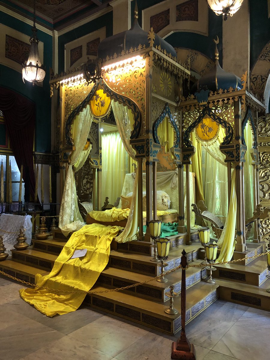 maidjarrahim's tweet photo. D4rah turunan ja'far telah sampai di istana maimun kesultanan Deli, Terima Kasih hamba telah disambut hangat dalam kegembiraan, hamba lantunkan doa semoga turunan sultan selalu sejahtera, sehat, serta bahagia, amin https://t.co/6aPRqhyiwN