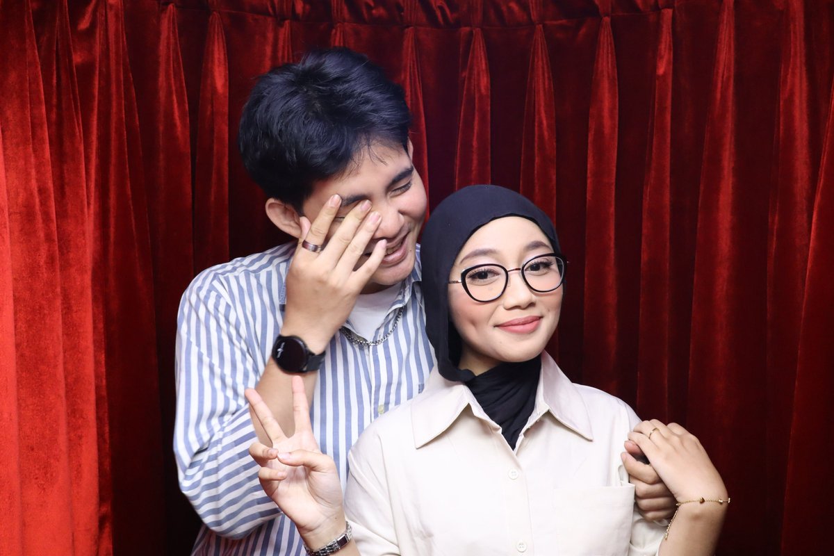 soutyra's tweet photo. photobooth sm cowo yg nungguin aku putus slama 4bln🫰🏻 https://t.co/ysbsPuxRf9