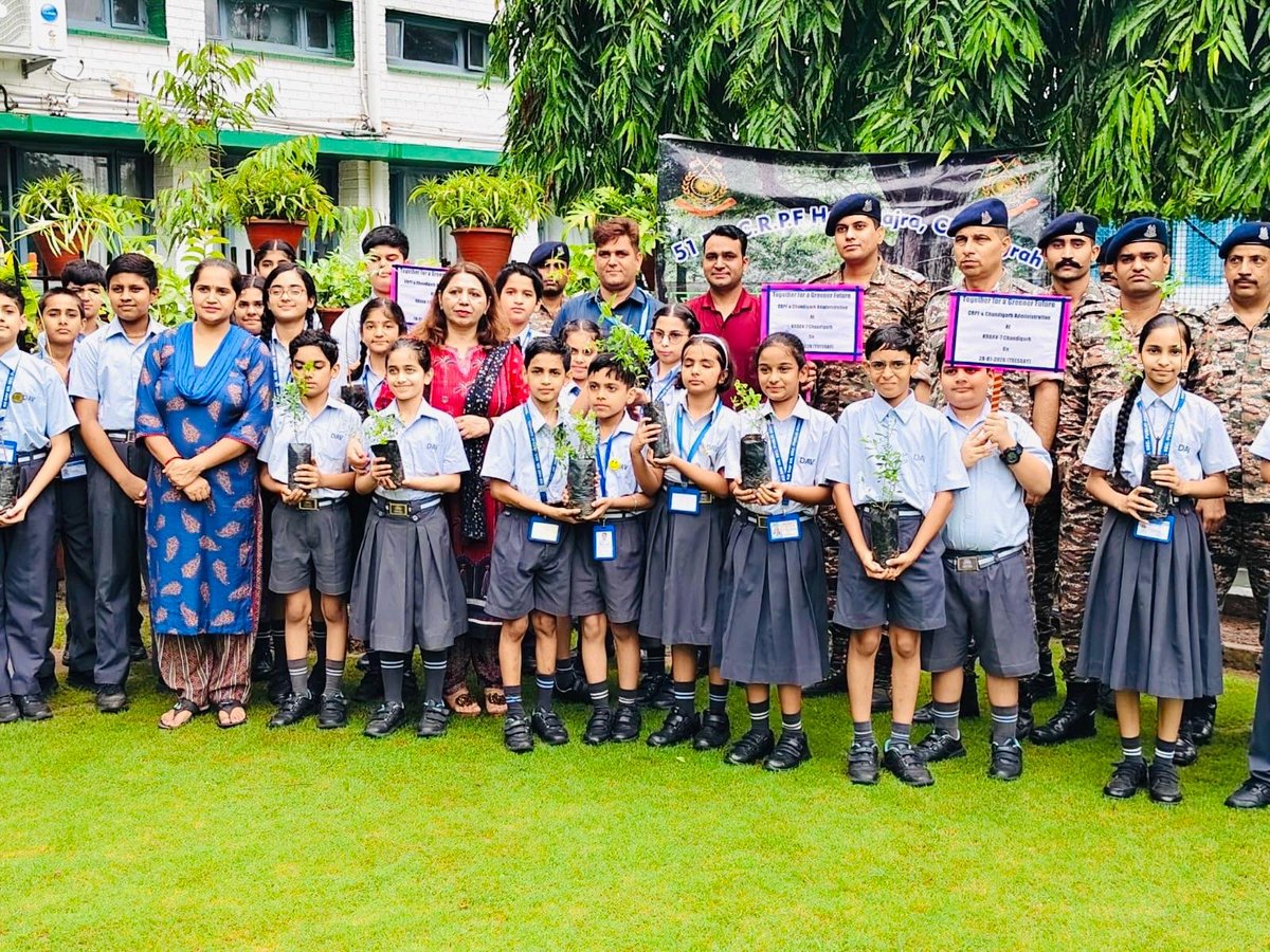 51Crpf's tweet photo. 51BN successfully conducted a plantation initiative across 3 schools, specifically Sacred Heart School, St. Kabir School, and KB DAV School. This endeavor was made possible through the collaborative efforts of school staff and students.
#vanmahotsav #CRPF
#एकपेड़माँकेनाम https://t.co/t26BdEE2F7