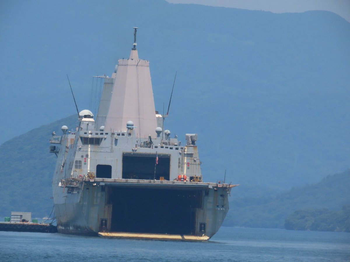 810_1919su35's tweet photo. 米海軍サンアントニオ級揚陸艦
LPD-18 USS New Orleans (LPD-18) https://t.co/92pYwmsy9i